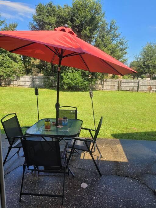 Beautiful 3 Bedroom Home 4 Minutes From The Beach Pensacola Exterior foto