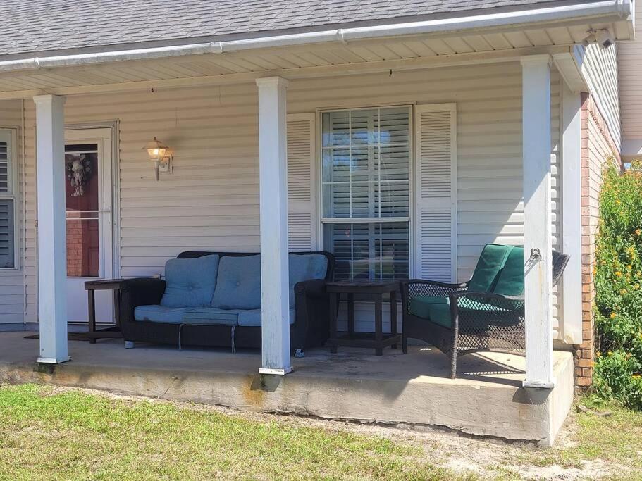 Beautiful 3 Bedroom Home 4 Minutes From The Beach Pensacola Exterior foto