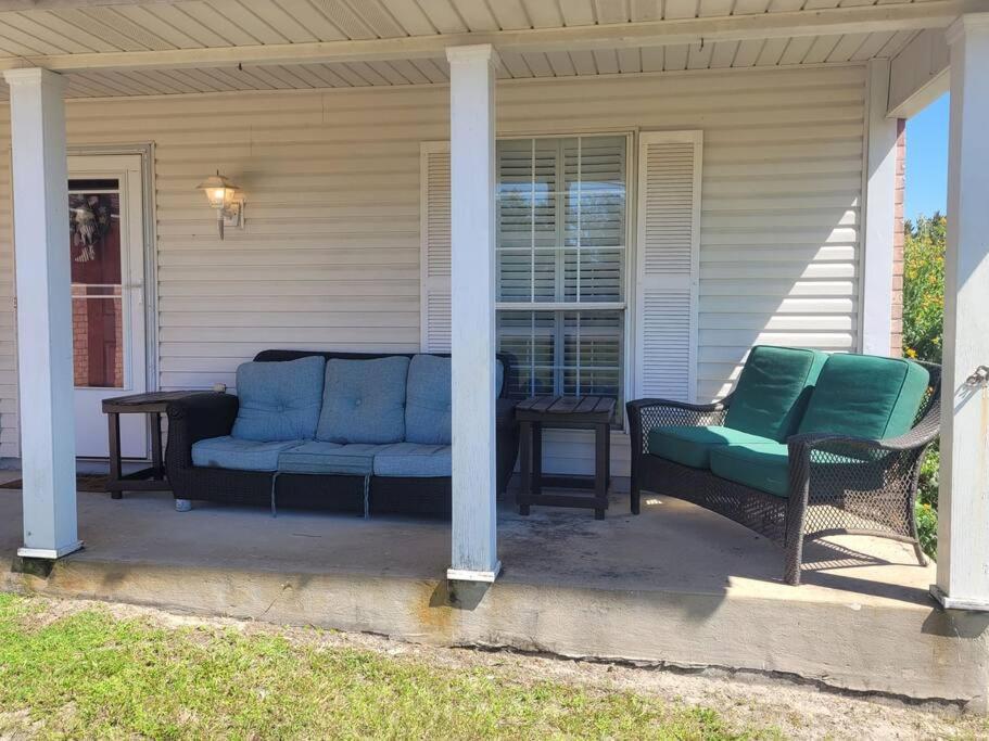 Beautiful 3 Bedroom Home 4 Minutes From The Beach Pensacola Exterior foto
